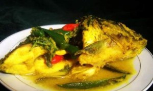 Resep Ikan mas bumbu kuning