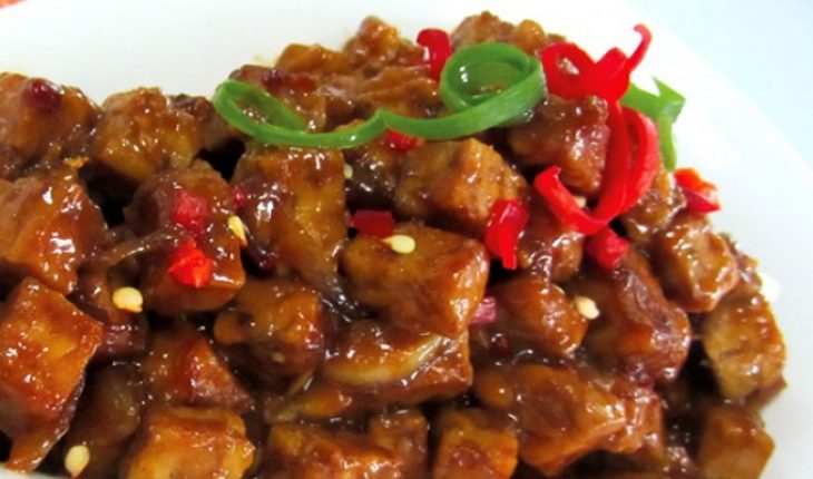 Aneka Masakan Dari Tahu : 10 Kreasi Tahu Yang Nggak Biasa Ramah Di Kantong Dan Menggoda Rasanya : Peserta dalam mengolah aneka resep.