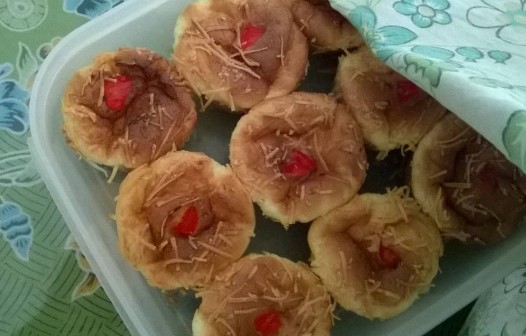 RESEP CUP CAKE SINGKONG